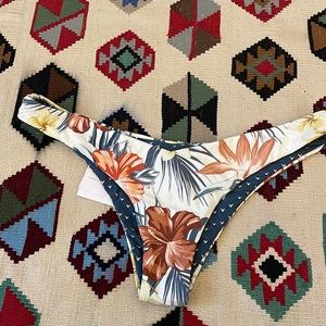 Rip Curl Annini Beach Reversible Skimpy bottoms